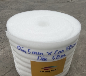 Cuộn xốp pe foam dày 5mm cao 50cm dài 50m